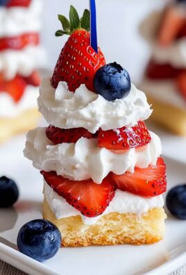 Erdbeer-Shortcake-Bissen ganz einfach selbst machen