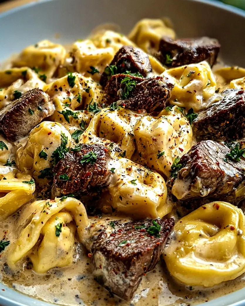 Knoblauch-Steak Tortellini: Cremiges Fest mit Creamhouse Soße